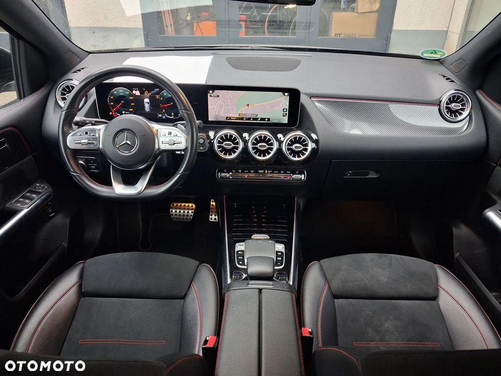 Mercedes-Benz Klasa B 200 AMG Line 7G-DCT - 7