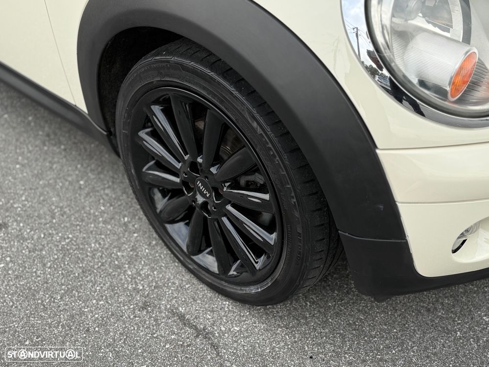 MINI Clubman Cooper D - 21