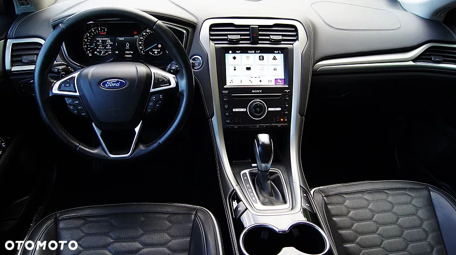Ford Mondeo Vignale 2.0 TDCi Bi-Turbo PowerShift - 32