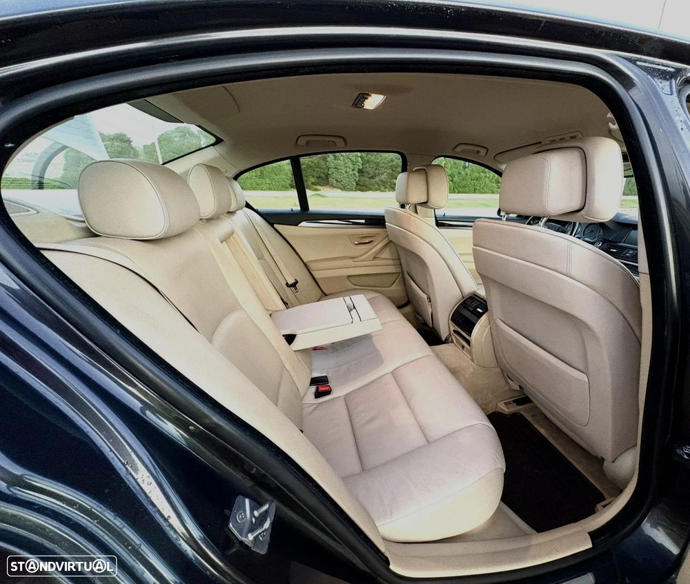 BMW 530 d Auto - 15