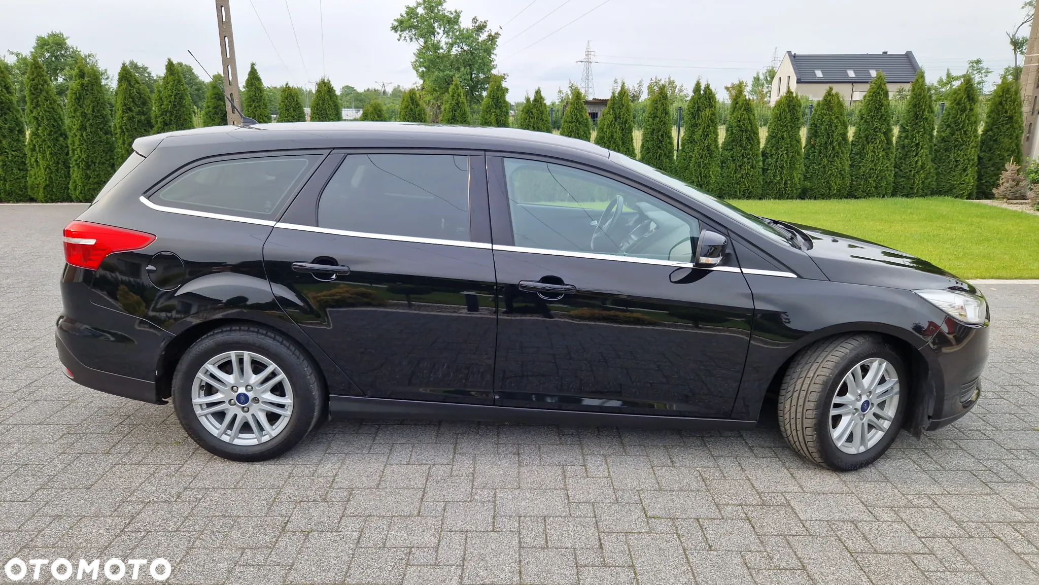 Ford Focus Turnier 1.6 TDCi DPF Titanium - 19