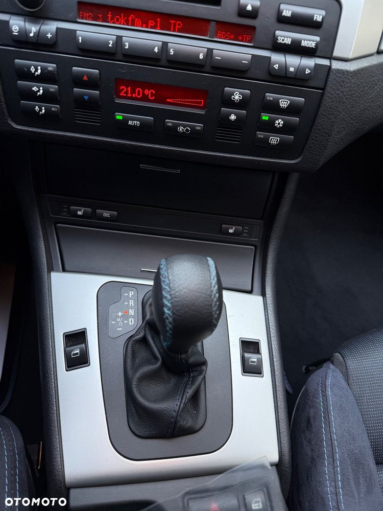 BMW Seria 3 318i - 40