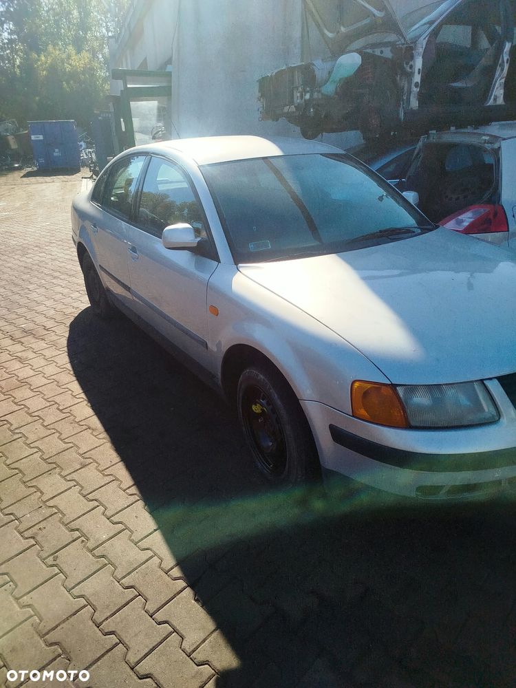 Volkswagen Passat B5   na części - 2