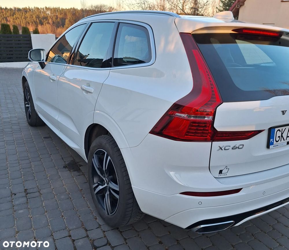 Volvo XC 60 D3 R-Design - 9