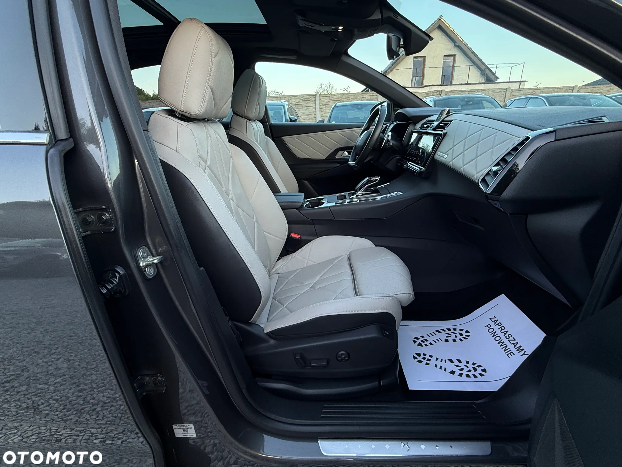 DS Automobiles DS 7 Crossback 1.6 E-Tense 4x4 Grand Chic - 33