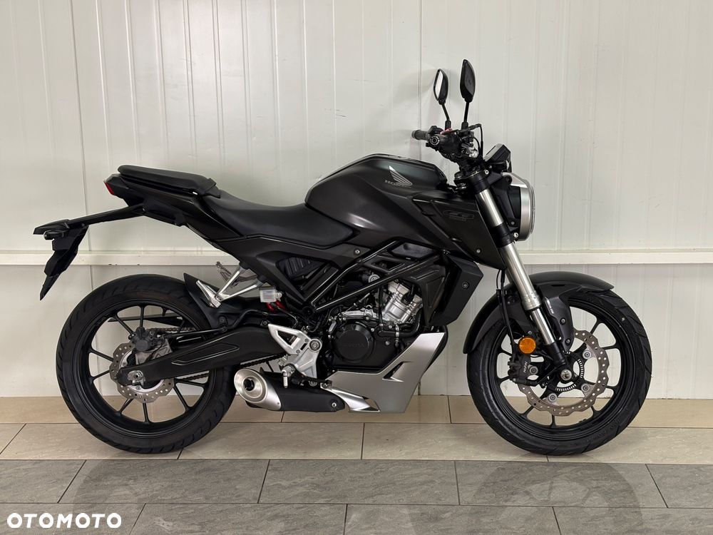 Honda CB - 3