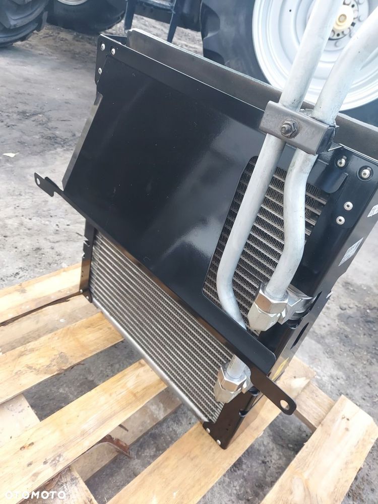 Chłodnica oleju ACX 277510A CIĄGNIK VALTRA Q305S 2024R - 3