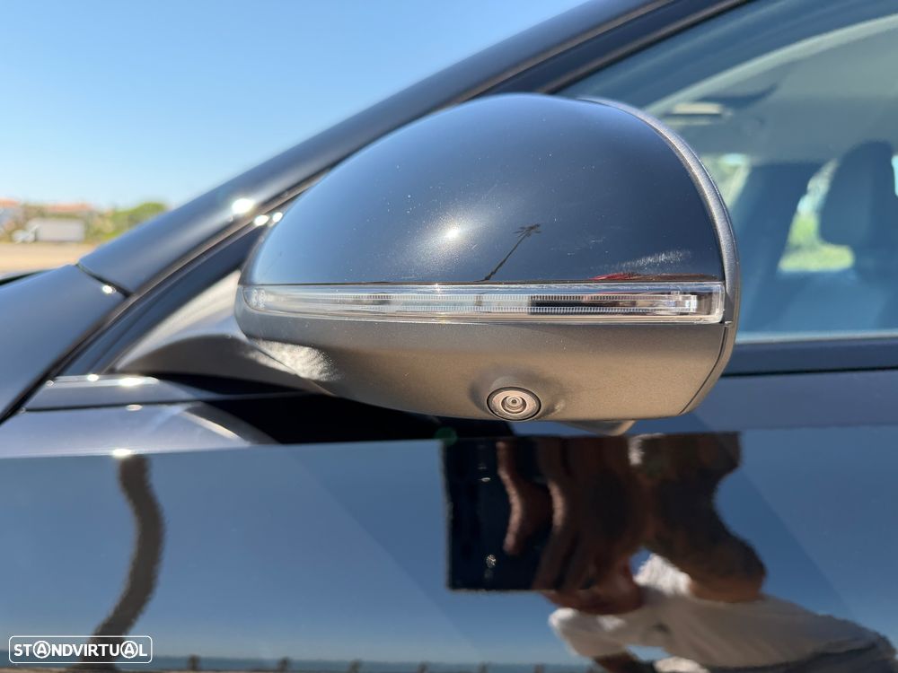 Mercedes-Benz C 300 e AMG Line - 17