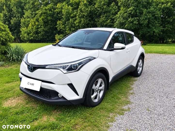 Toyota C-Hr 2018 photo 2