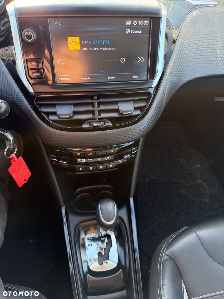 Peugeot 2008 PureTech 110 GPF Stop&Start EAT6 Crossway - 22