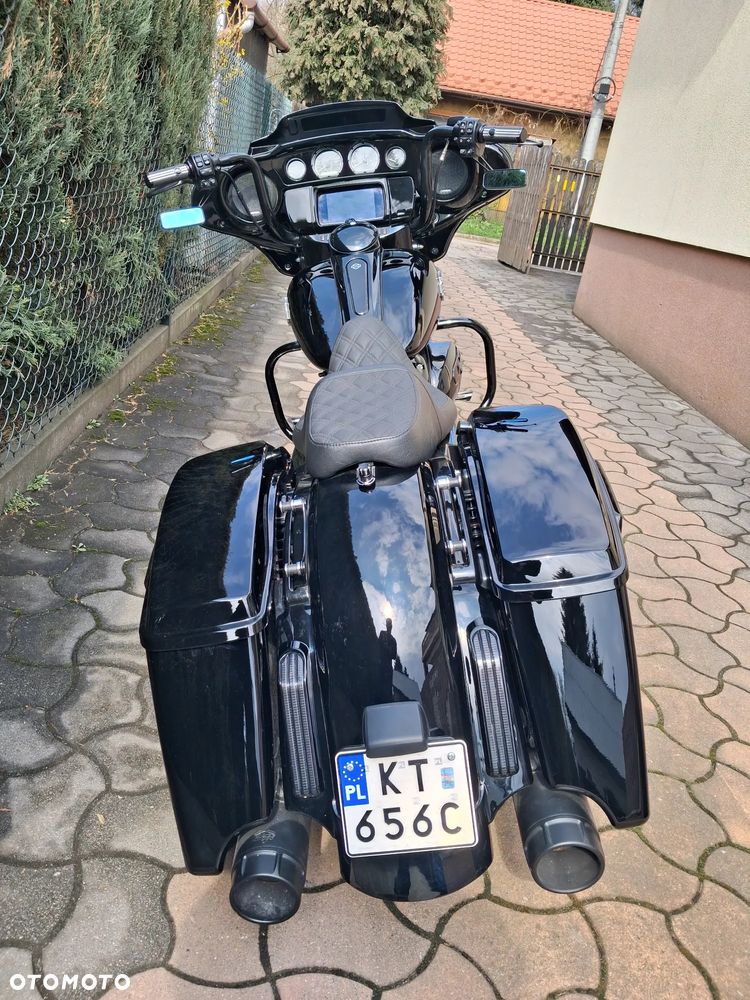 Harley-Davidson Touring Street Glide - 9