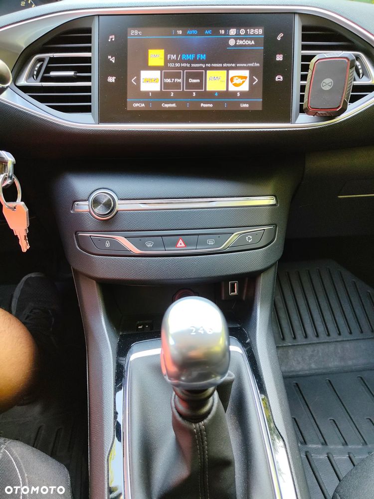 Peugeot 308 1.5 BlueHDi Active S&S - 16