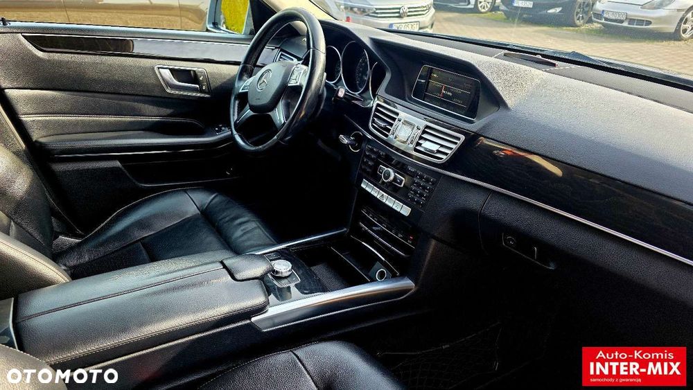 Mercedes-Benz Klasa E - 31