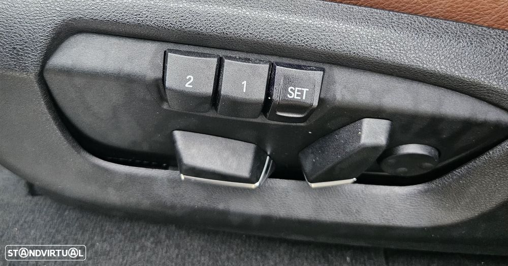 BMW X5 25 d sDrive Comfort 7L - 14