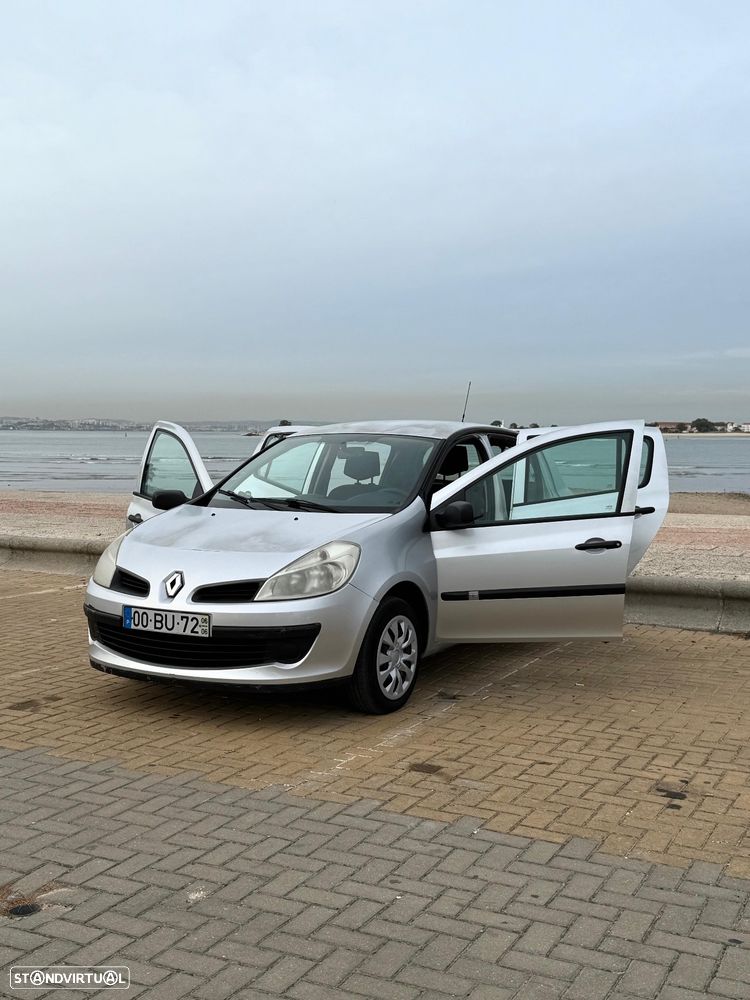 Renault Clio - 3
