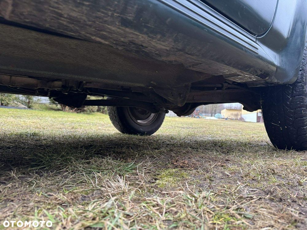 Suzuki Jimny 1.3 JLX - 28