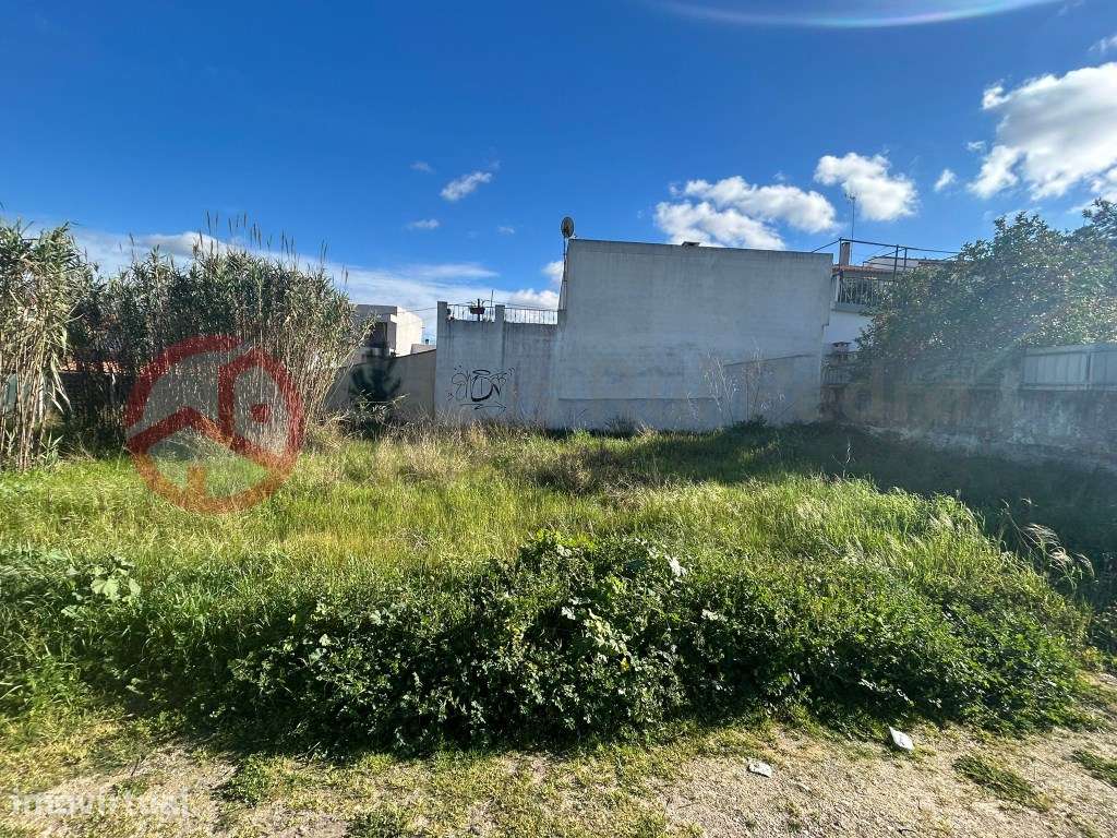 Terreno Urbano para construção de moradia - Grande imagem: 2/6