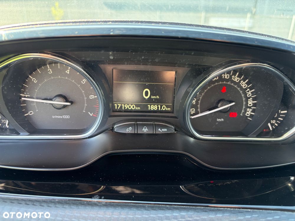 Peugeot 2008 PureTech 130 GPF Stop&Start Crossway - 21