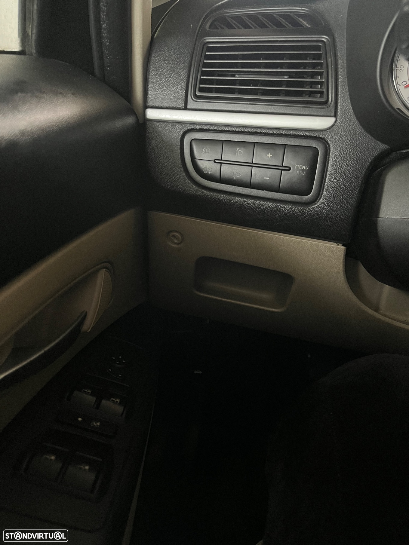 Fiat Linea 1.3 M-Jet Emotion - 14