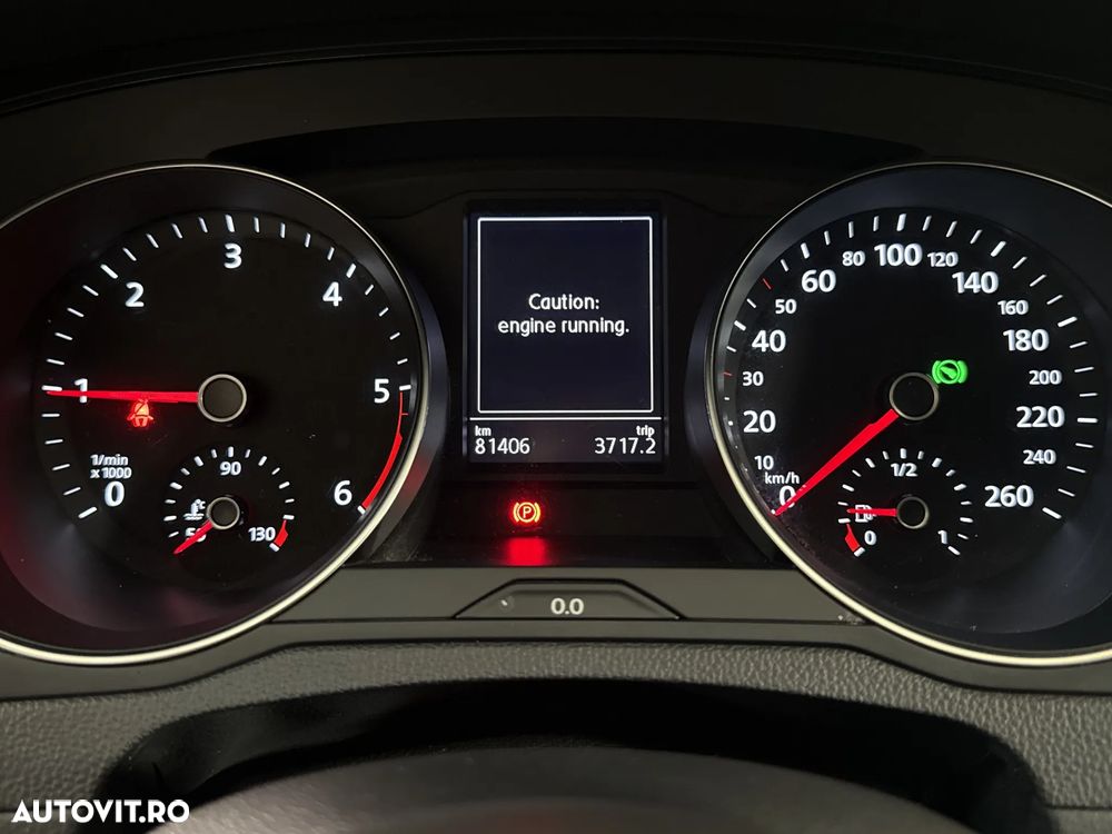 Volkswagen Passat - 11