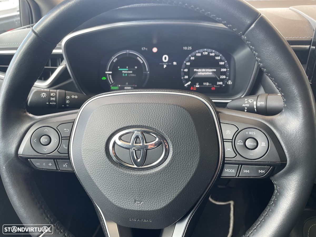 Toyota Corolla SD 1.8 Hybrid Luxury - 13