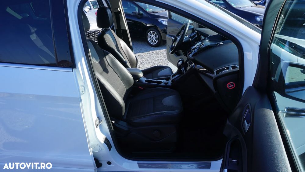 Ford Kuga 2.0 TDCi 4x4 Aut. Titanium - 11