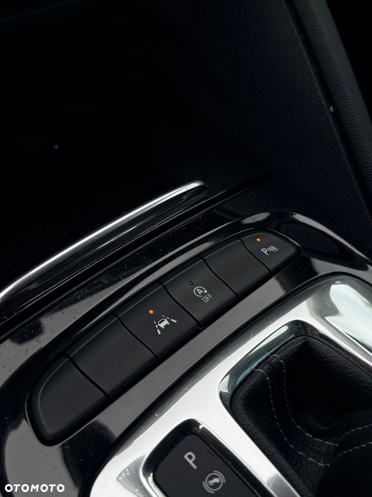 Opel Insignia 2.0 Ultimate Exclusive - 25