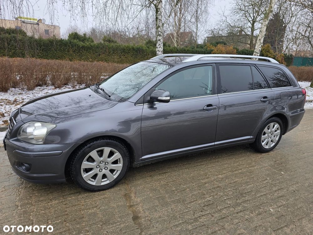 Toyota Avensis 1.8 VVT-i Combi - 3