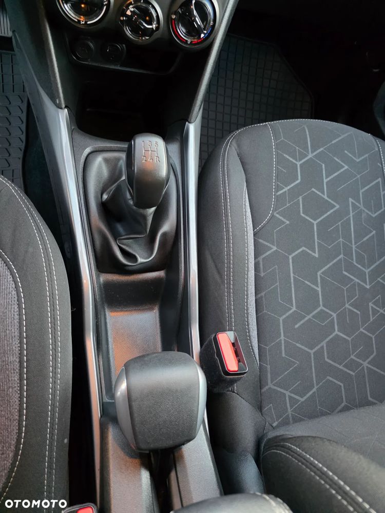 Peugeot 2008 - 16
