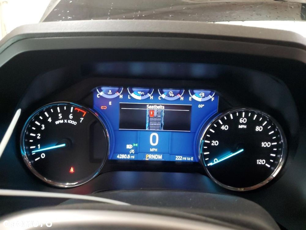 Ford Expedition - 10