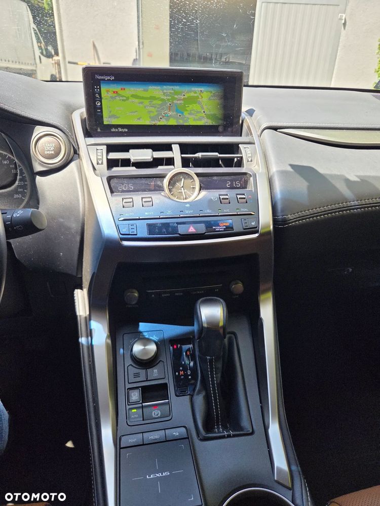Lexus NX 300 Comfort AWD - 16