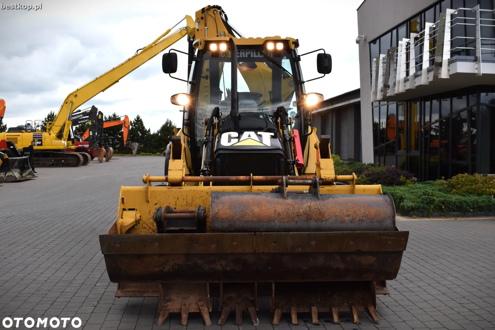 Caterpillar CAT 432E Premier - 15