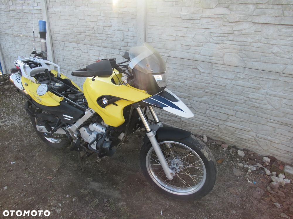 BMW F650GS F 650GS F 650 GS reflektor lampa czasza owiewka wypełnienie licznik błotnik kierownica lusterko manetka felga tarcza zacisk pompa zawieszenie silnik moduł regulator zbiornik siedzenie set podnóżek stelaż stopka chłodnica tłumik - 4