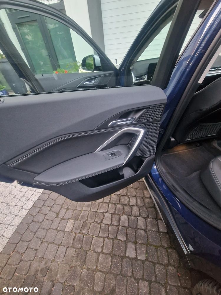 BMW iX1 xDrive30 66.5kWh xLine - 19