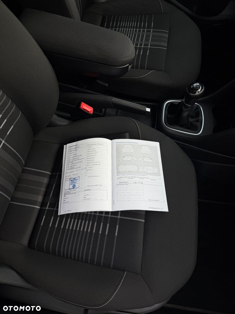 Volkswagen Polo 1.2 TSI Blue Motion Technology Lounge - 40