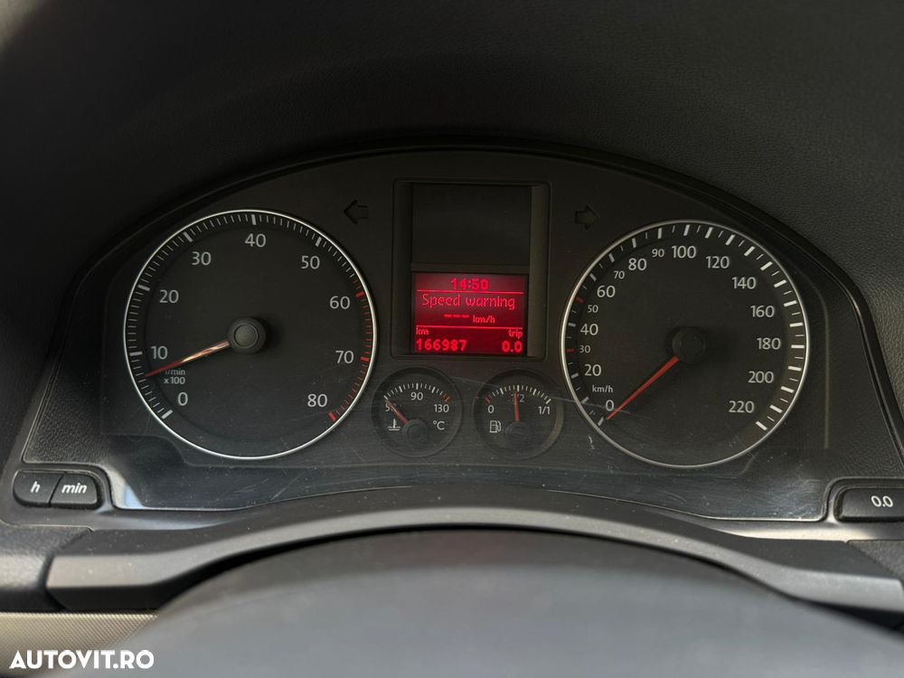 Volkswagen Golf - 12