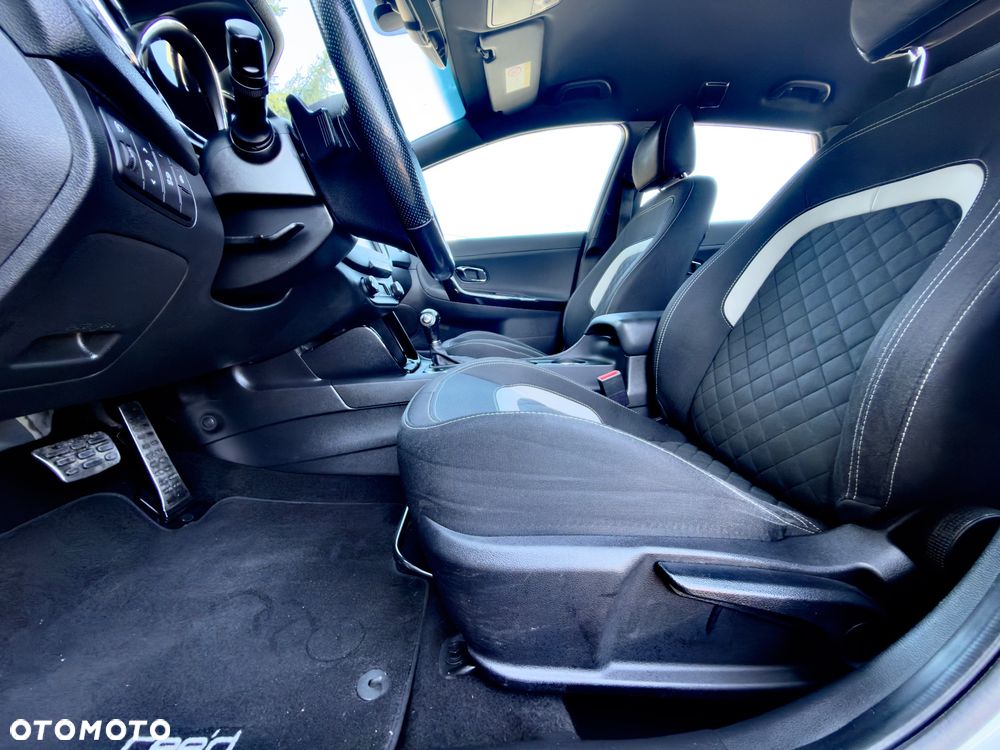 Kia Ceed 1.6 CRDi 136 DCT ISG GT Line - 21