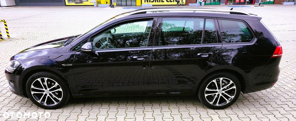 Volkswagen Golf 2.0 TDI BlueMotion Technology Lounge - 12