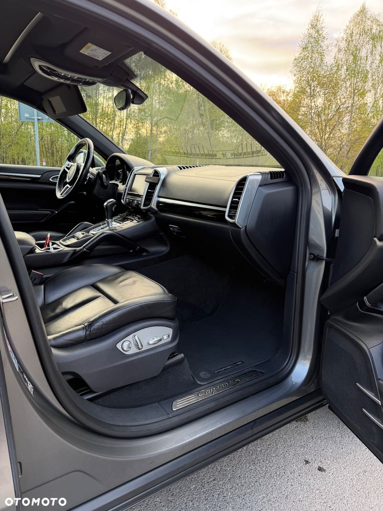 Porsche Cayenne S Tiptronic S - 13