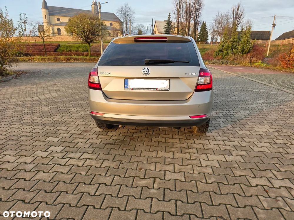 Skoda RAPID Spb 1.0 TSI Style - 8