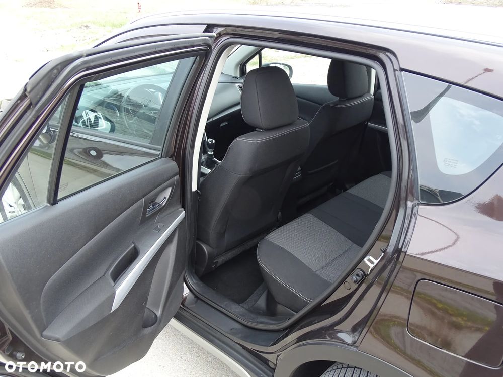 Suzuki SX4 S-Cross 1.6 DDiS 4x2 Comfort+ - 7