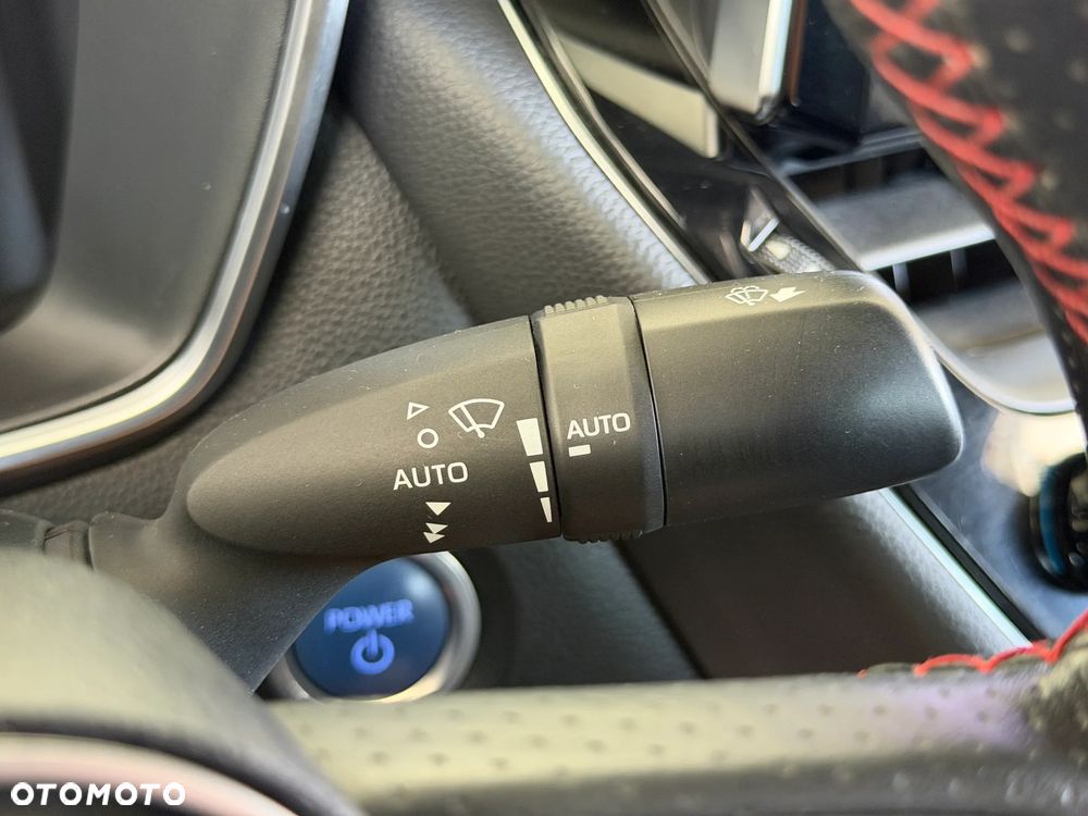 Toyota Corolla 1.8 Hybrid GR Sport - 18