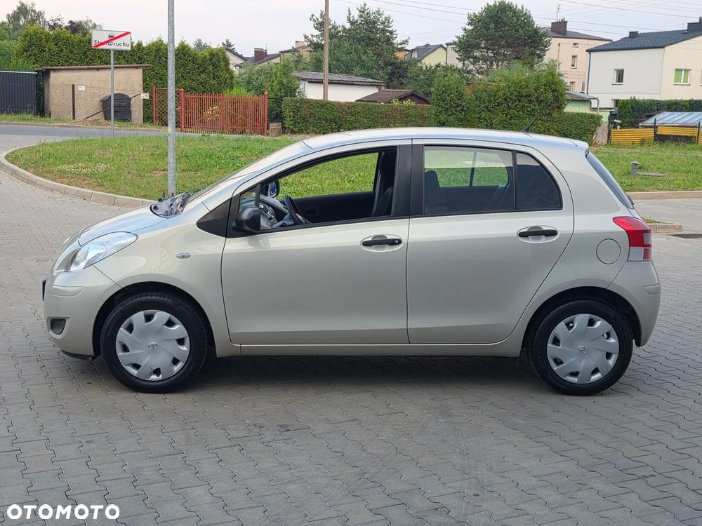 Toyota Yaris 1.0 VVT-i Cool - 19