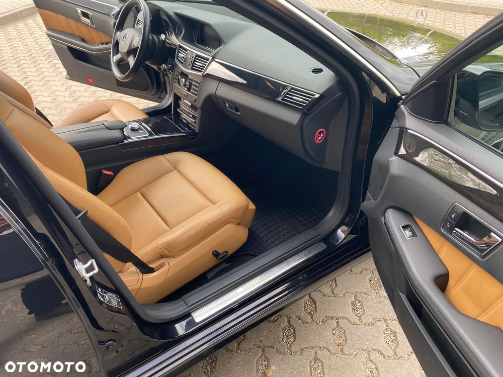 Mercedes-Benz Klasa E 350 CGI BlueEff Avantgarde - 19
