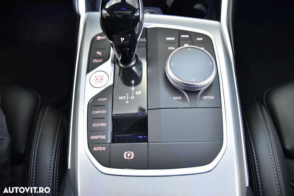 BMW Seria 3 330i xDrive AT - 17