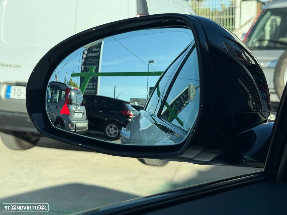 Mercedes-Benz E 300 de - 38