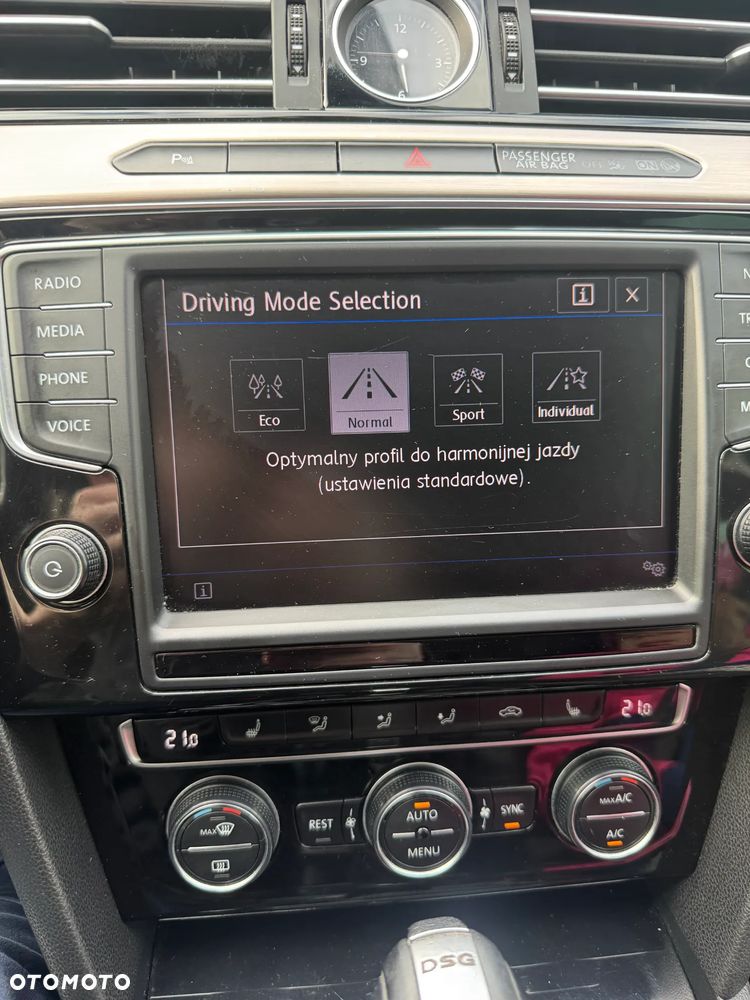 Volkswagen Passat 2.0 TDI BMT Highline DSG - 32