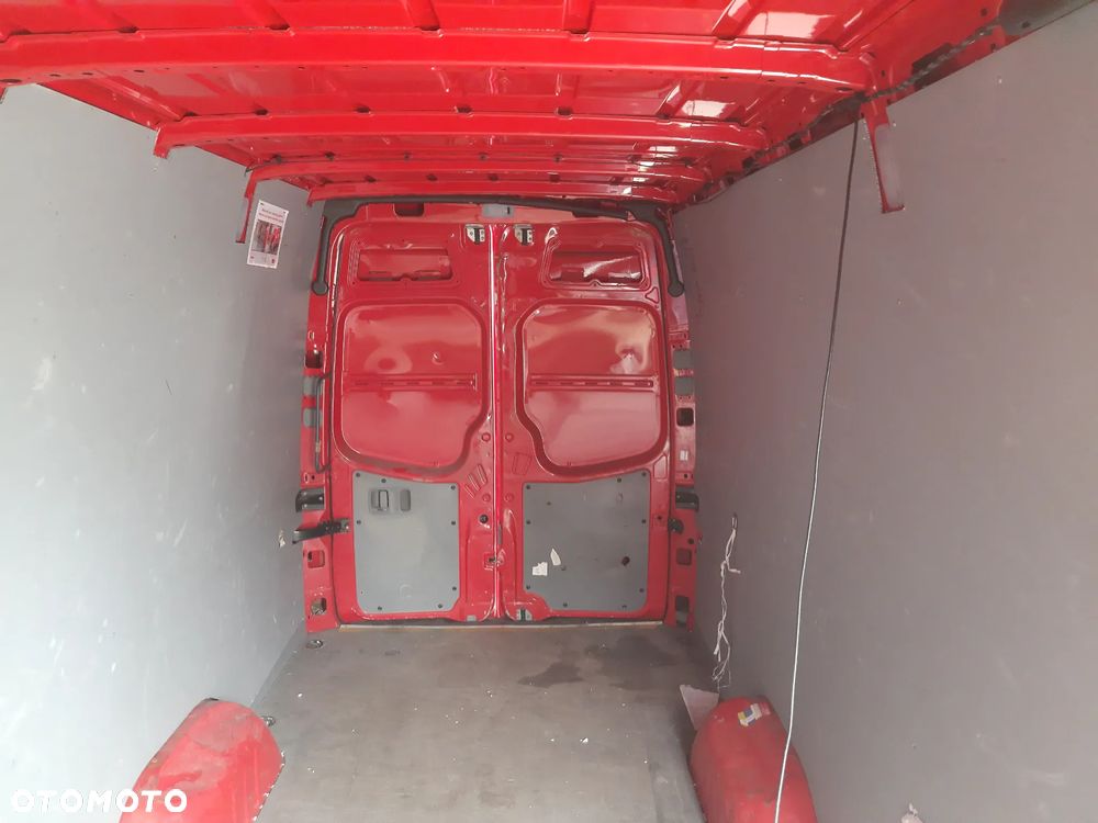 Mercedes-Benz Sprinter - 26