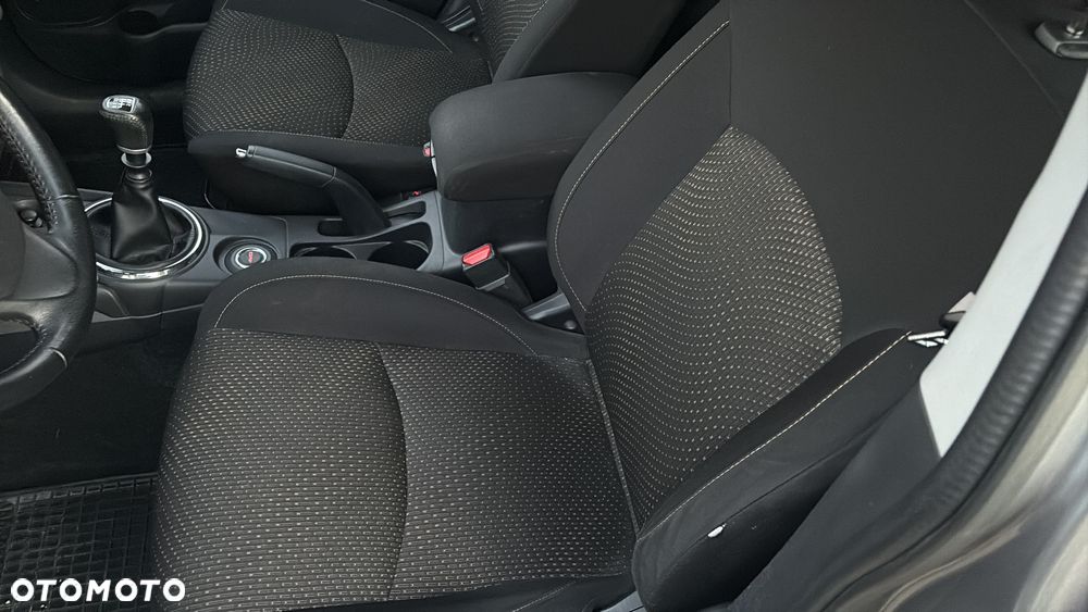 Mitsubishi ASX 1.8 DID Invite 4WD AS&G - 12