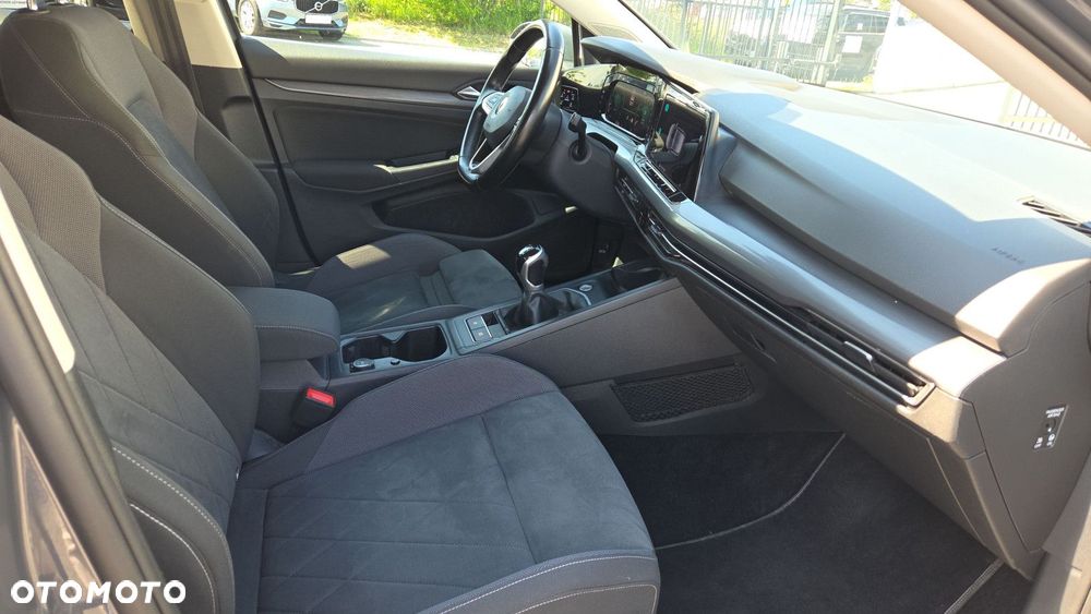 Volkswagen Golf - 12